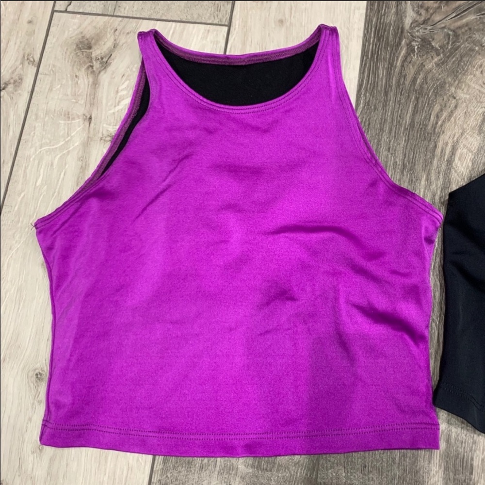 Onzie bra top size small 4-6